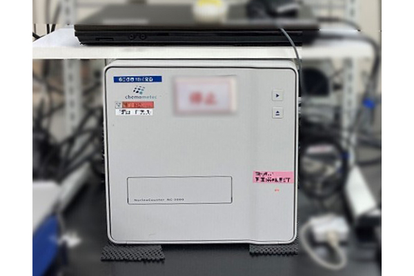 セルアナライザーの写真